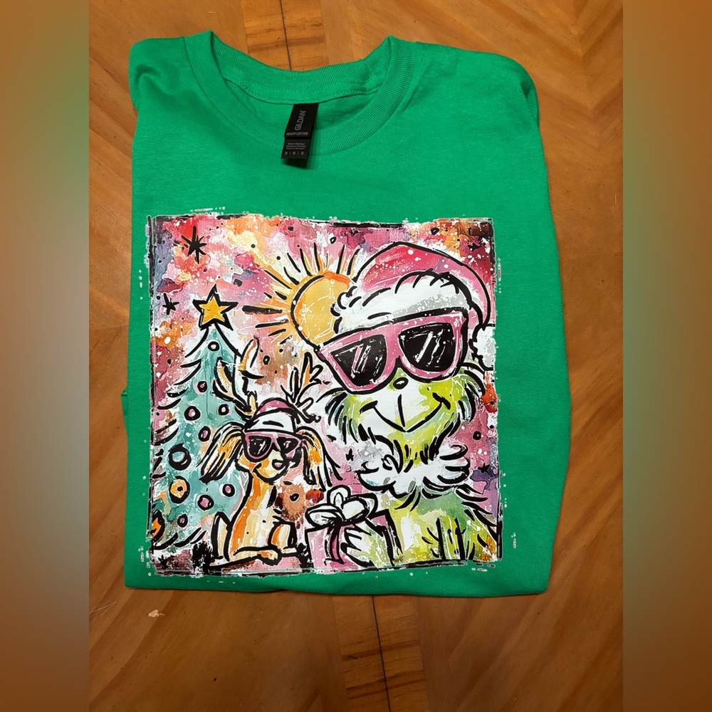 AFTER HOLIDAY New Christmas Green Graphic Tee
